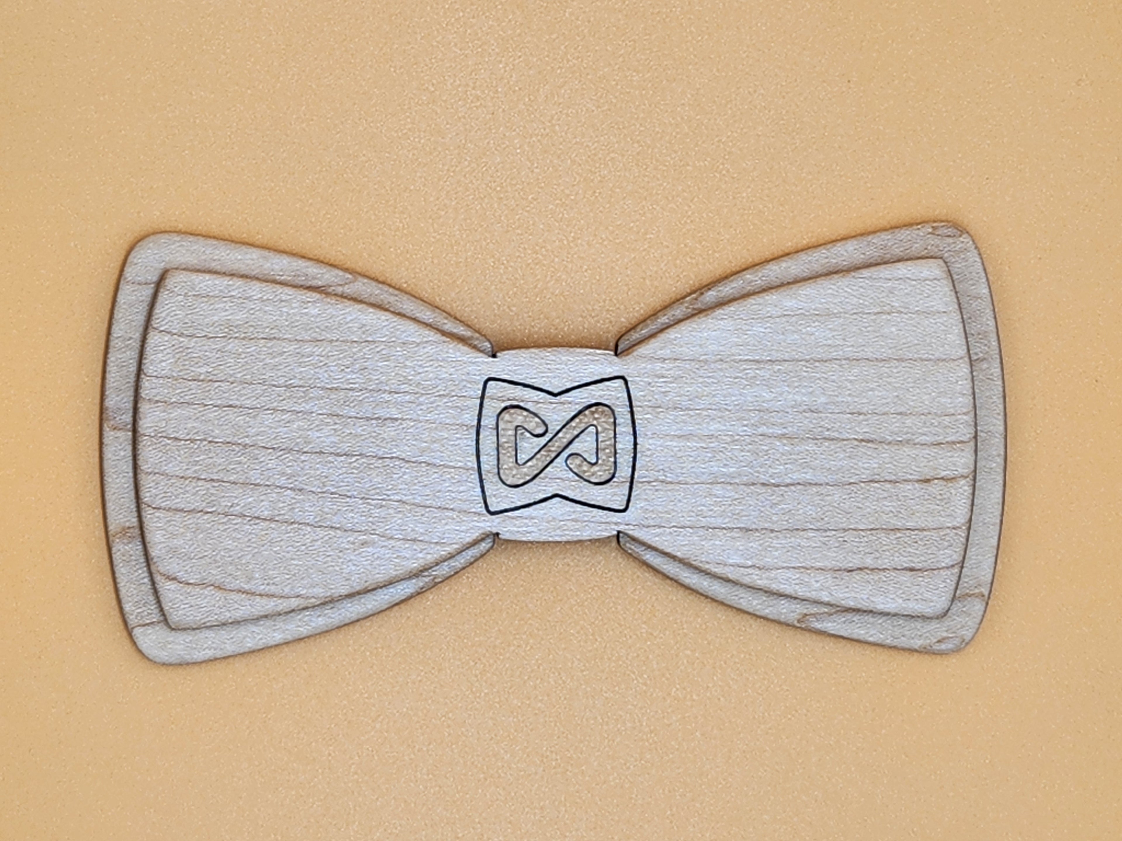 Heritage Maple Bowtie